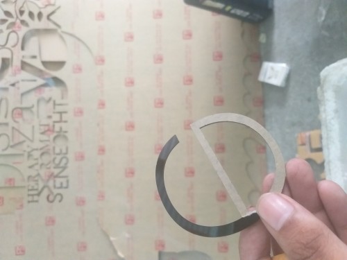 cat-gia-cong-mica-lay-lien