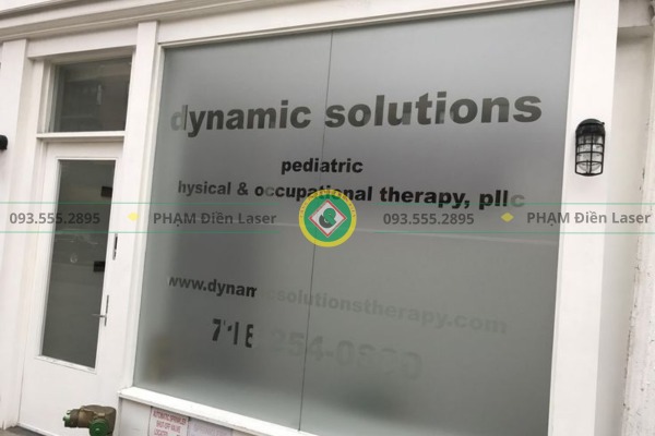 Lợi ích khi sử dụng dịch vụ cắt chữ decal tại Phạm Điền Laser