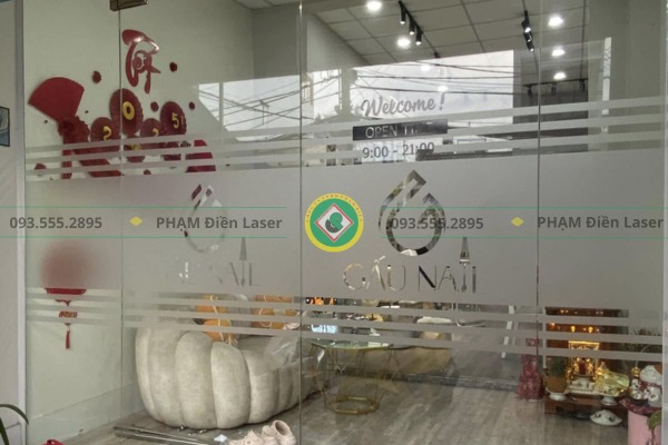 Những mẫu cắt chữ decal đẹp nhất hiện nay