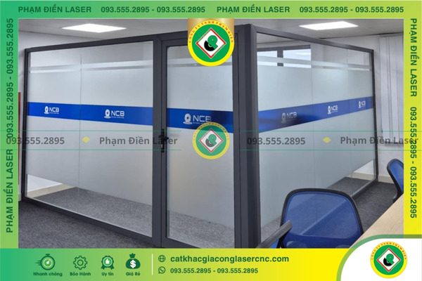 Bảng giá gia công cắt chữ decal vi tính giá rẻ, mới nhất 2025