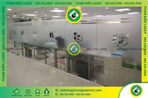 Các mẫu cắt decal dán tường đẹp, đang thịnh hành hiện nay