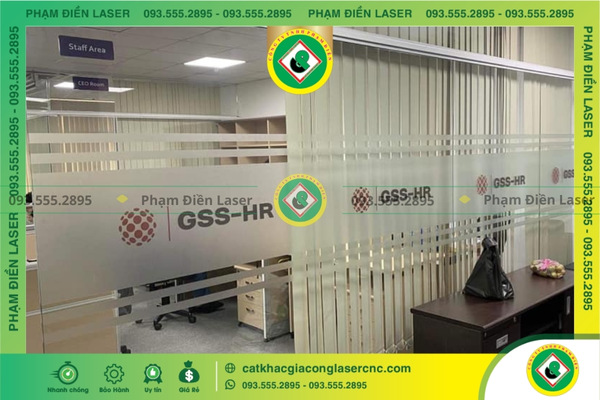 cac mau cat decal dan tuong dep dang thinh hanh hien nay