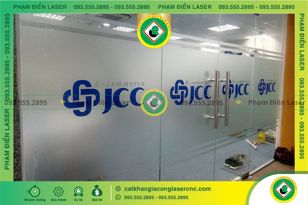 Dịch Vụ Cắt Decal Dán Tường Giá Rẻ Theo Yêu Cầu Lấy Ngay