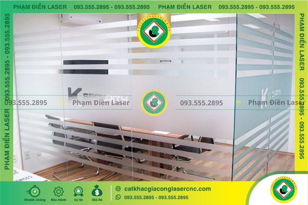 Lột bỏ phần thừa và hoàn thiện sản phẩm